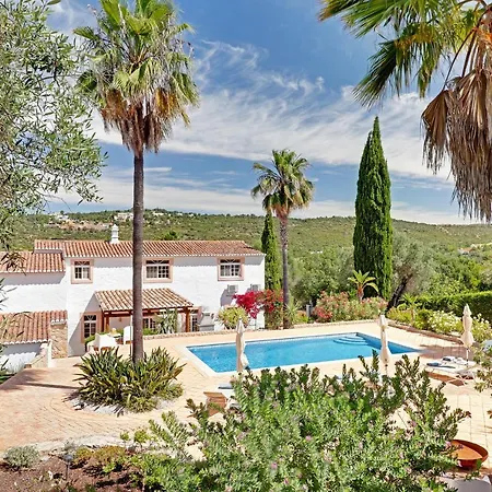 Quinta Da Galina By Portucasa לואה