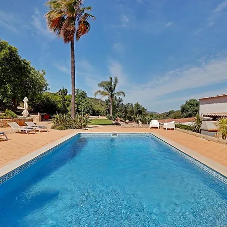 Villa Quinta Da Galina By Portucasa Loulé