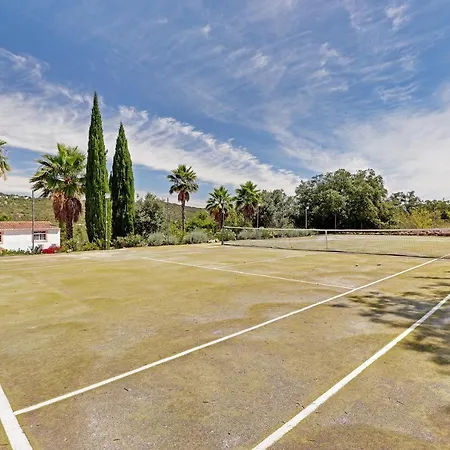 Quinta Da Galina By Portucasa