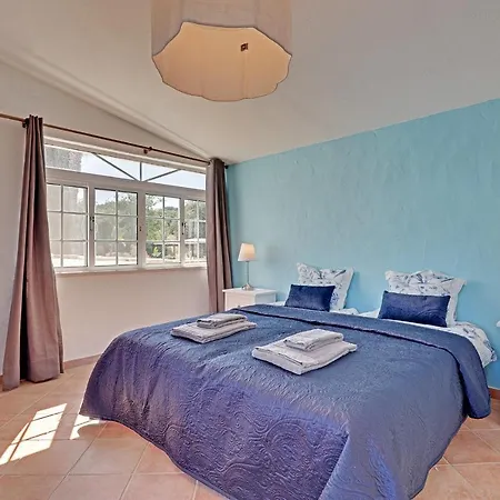 Villa Quinta Da Galina By Portucasa Loulé