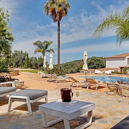 Quinta Da Galina By Portucasa Villa