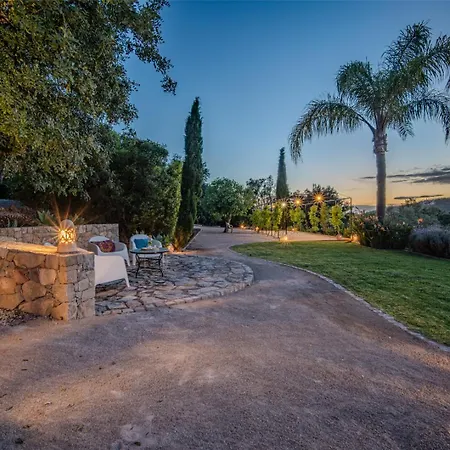 Quinta Da Galina By Portucasa לואה