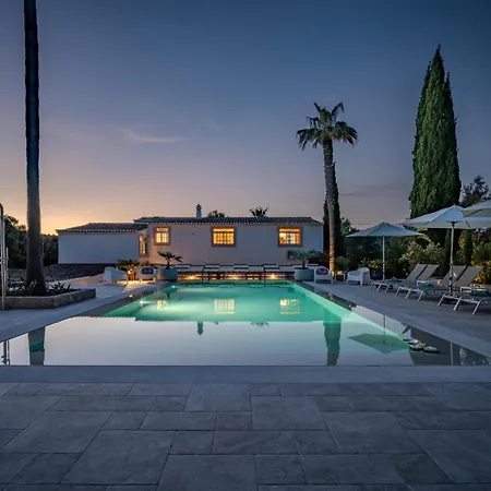 Quinta Da Galina By Portucasa * לואה